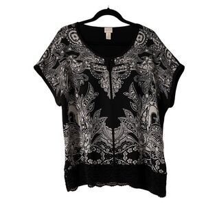Chico’s black and white placed print front short sleeve keyhole top XL